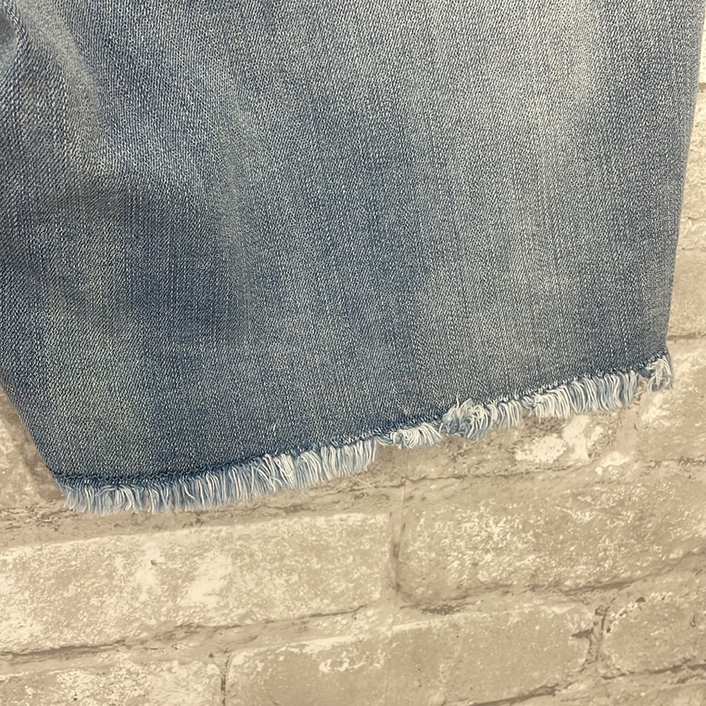 Seven7 Sunset Bermuda Shorts - Picture 4 of 7